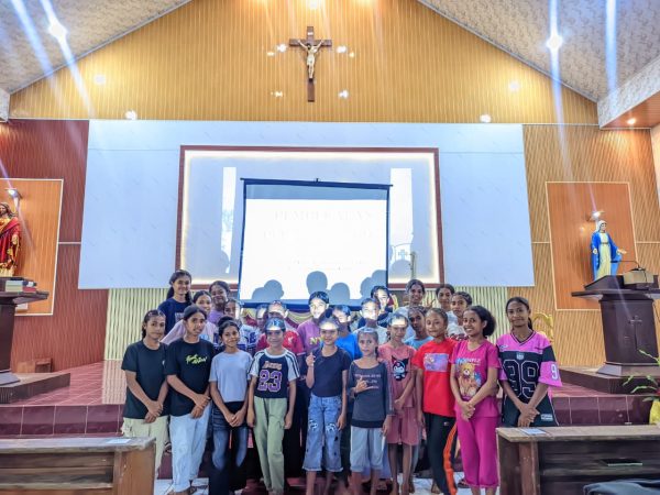 Pelayan Sabda dan Pelayan Altar Biudukfoho Mengikuti Pembekalan dan Meneguhkan Mutu Pelayanan Liturgi