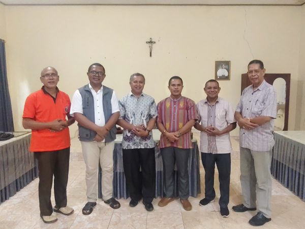 Komisi Kepemudaan Keuskupan Atambua Gelar Rapat Terbatas Bahas Agenda Penerbitan Buku Pendampingan OMK