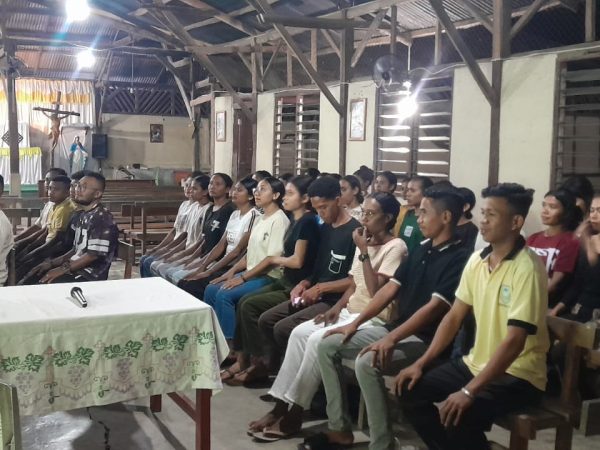 Jelang Pelantikan, OMK Santo Fransiskus Xaverius Wini Ikuti Rekoleksi