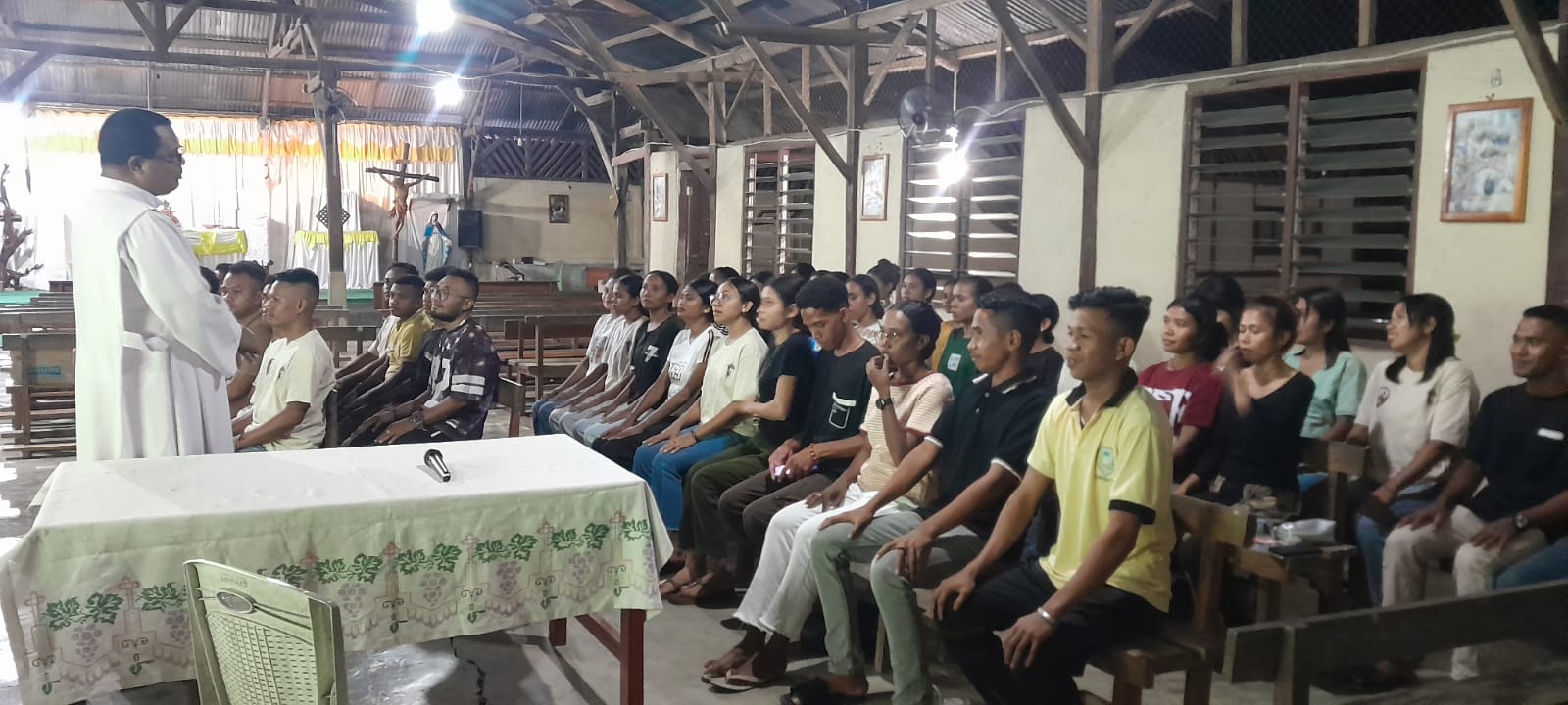 Jelang Pelantikan, OMK Santo Fransiskus Xaverius Wini Ikuti Rekoleksi